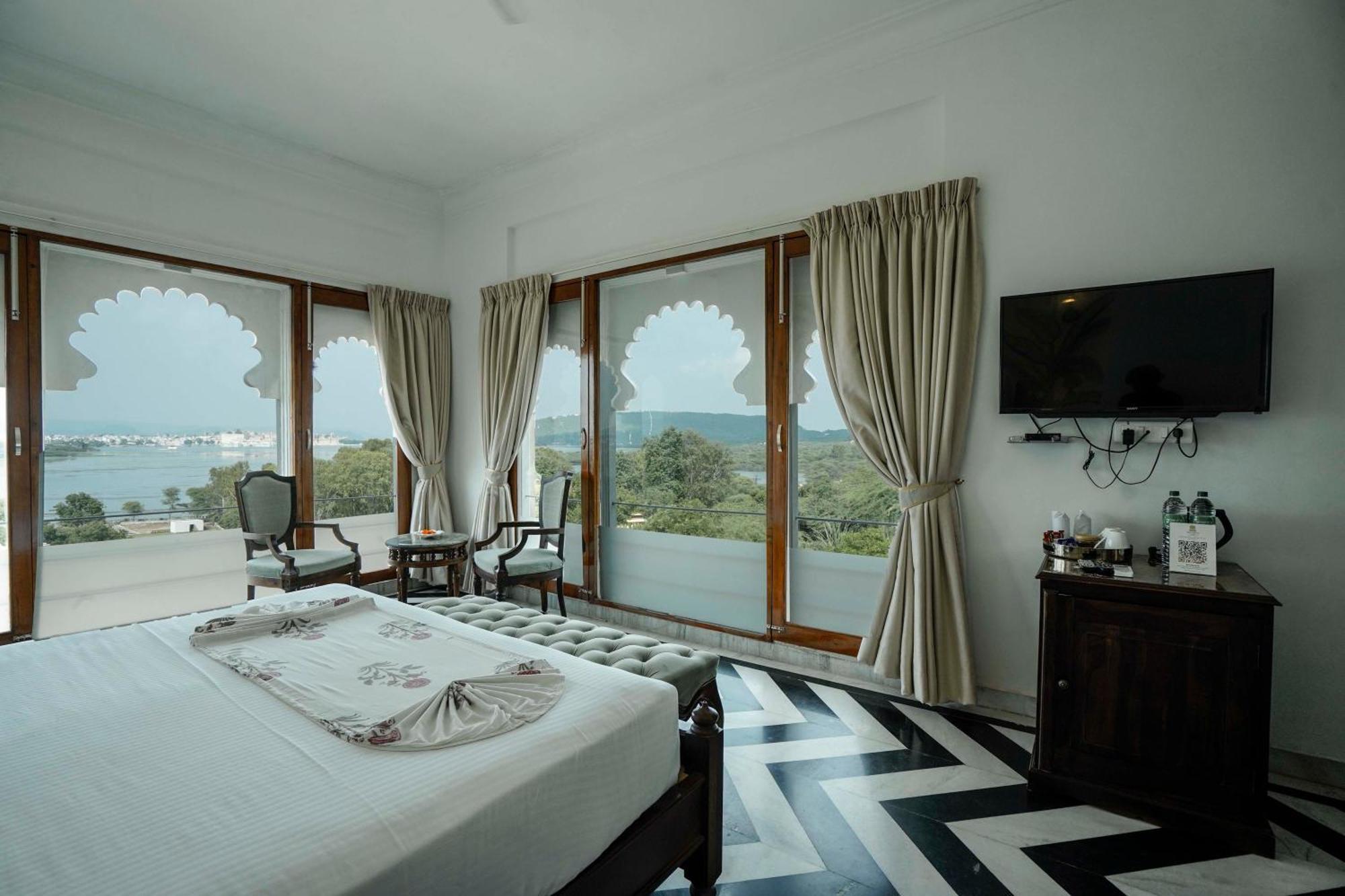Burj Baneria - A Boutique Homestay Udaipur Ngoại thất bức ảnh